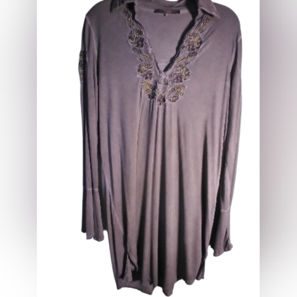 Madeline Gray High Low Boho Embrorderd Stretch Lounging Dress V Neck Size M